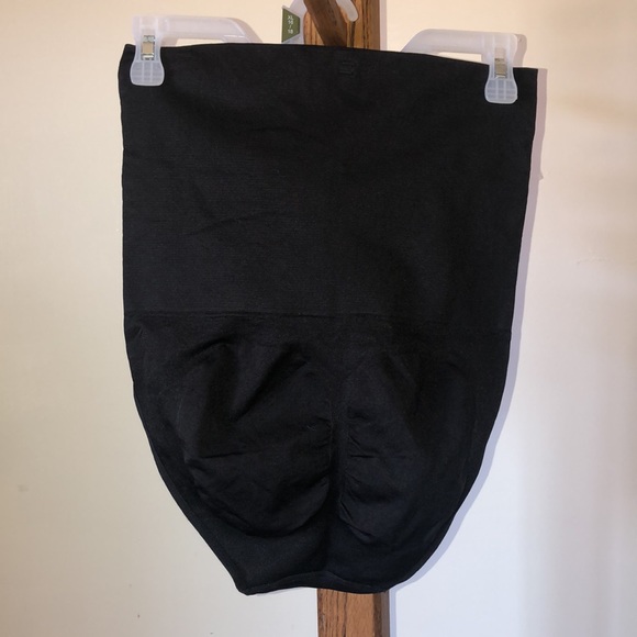 Shapewear - Picture 3 of 5